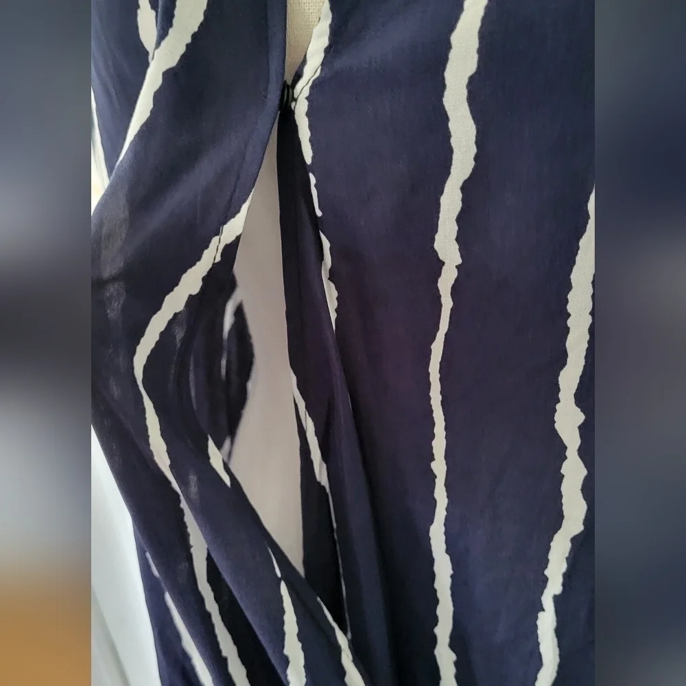 Bloomchic Stripe Crossover Snap Closure Half Sleeve Blouson Top - Picture 3 of 10